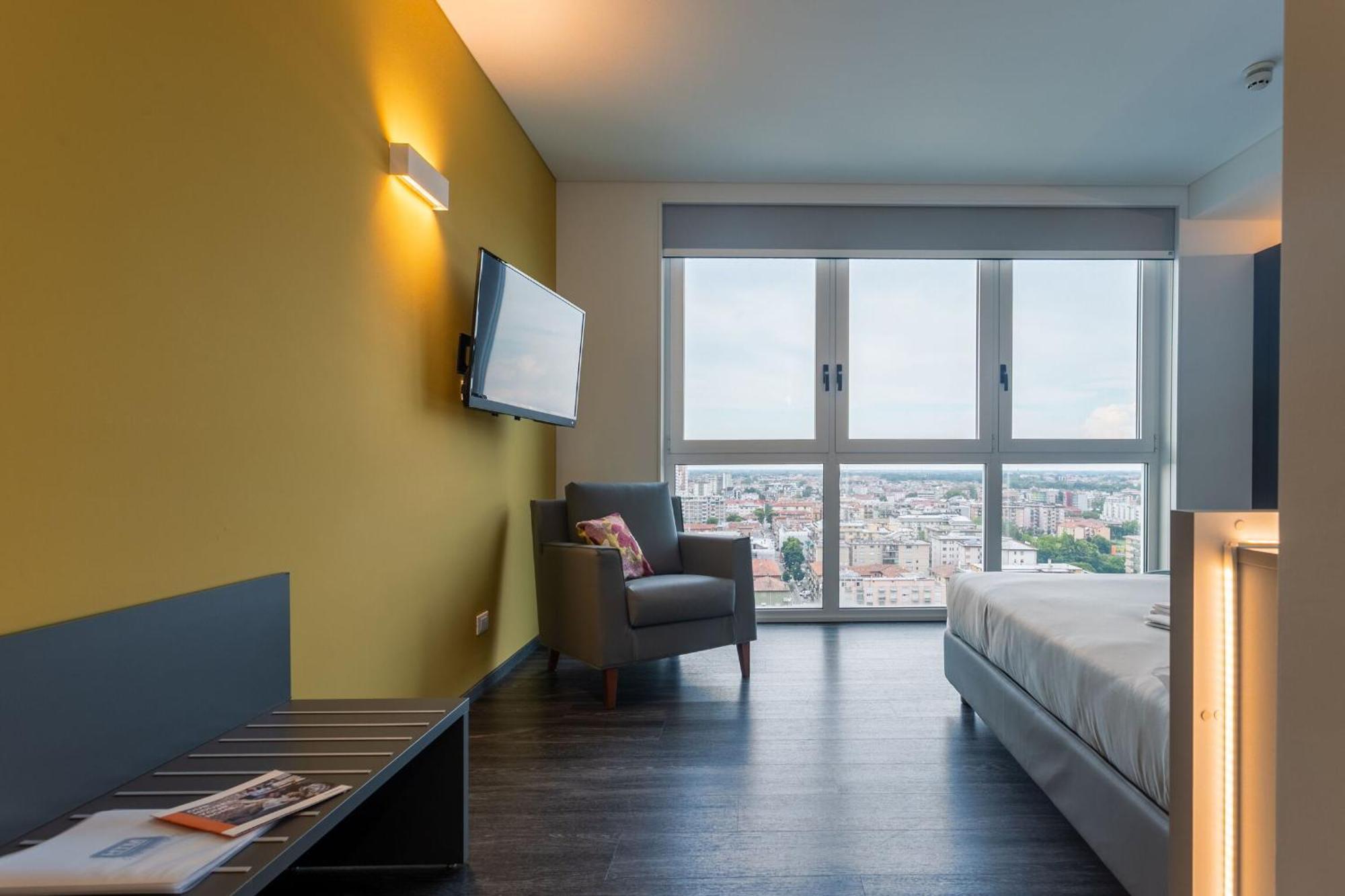 Htm Venice Suite By Halldis Местре Екстер'єр фото
