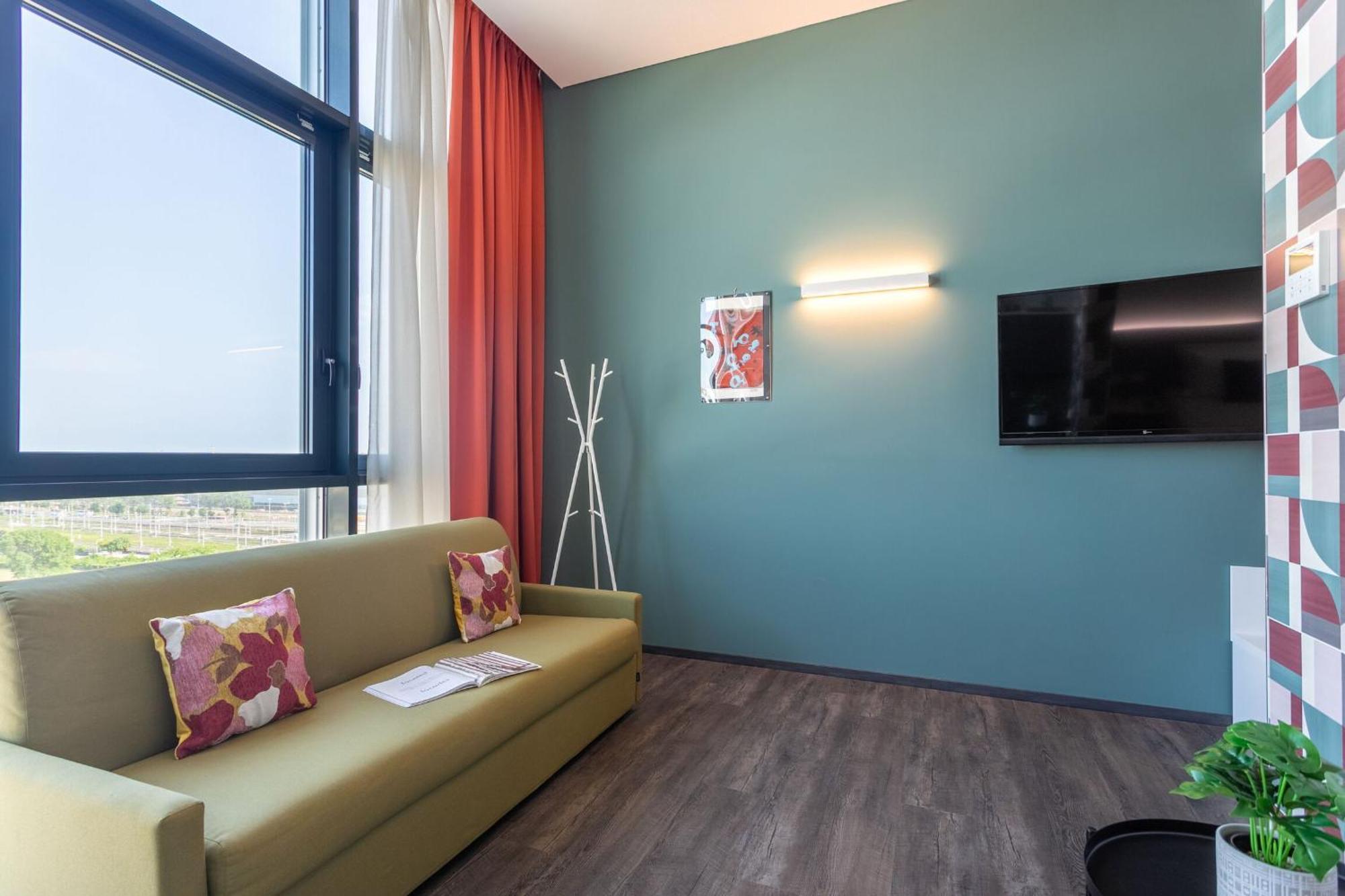 Htm Venice Suite By Halldis Местре Екстер'єр фото