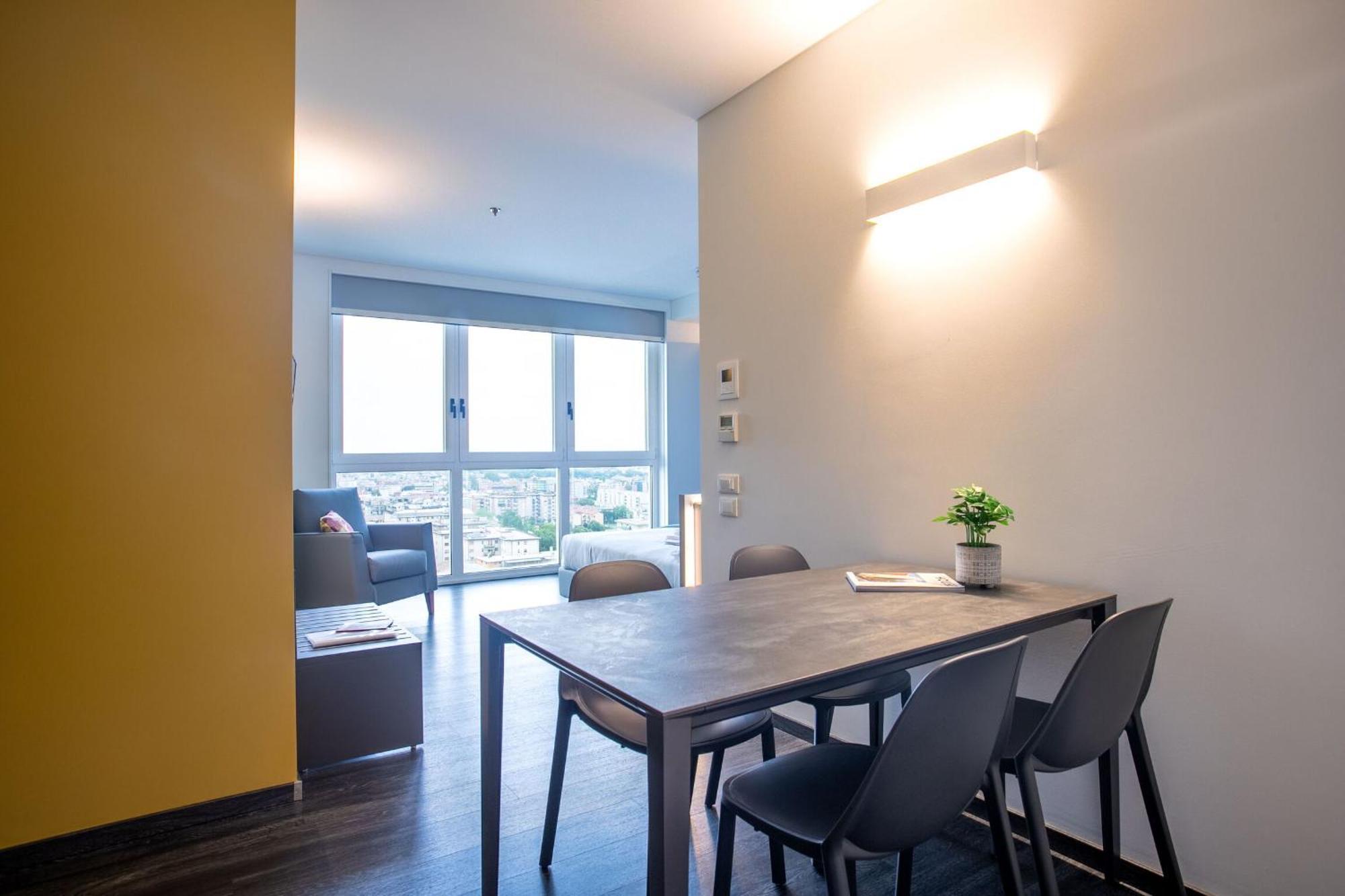 Htm Venice Suite By Halldis Местре Екстер'єр фото