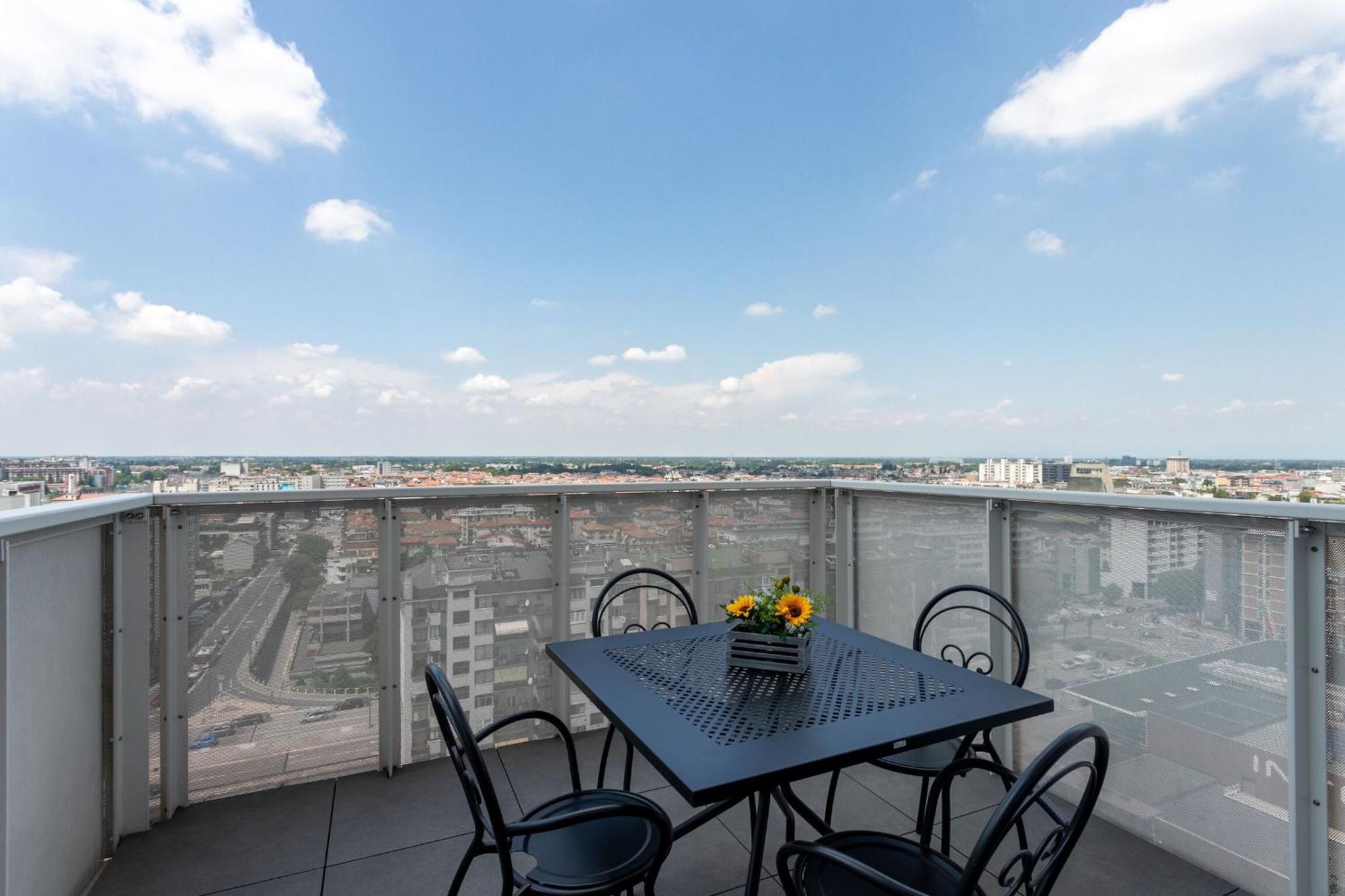 Htm Venice Suite By Halldis Местре Екстер'єр фото